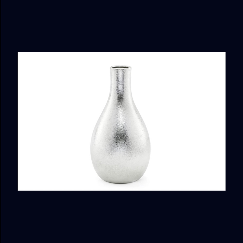 Elegant Silver Vase- BRAND NEW, never used